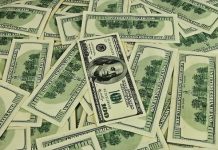 Tỷ giá USD hôm nay 15/12: Trượt dốc trên thị trường quốc tế