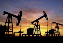 Dầu suy giảm khi Omicron xuất hiện ở Mỹ giá dầu