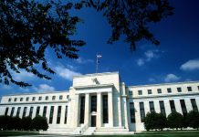 Cuộc họp chính sách cận kề, Fed đối mặt với bài toán 6,6 nghìn tỷ USD khó giải hơn cả hạ lãi suất: Cả thị trường nôn nóng chờ đợi quyết định mới