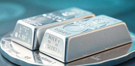 Giá bạc vượt mốc 80 USD: “Kim loại trắng” đang hấp dẫn hơn vàng?